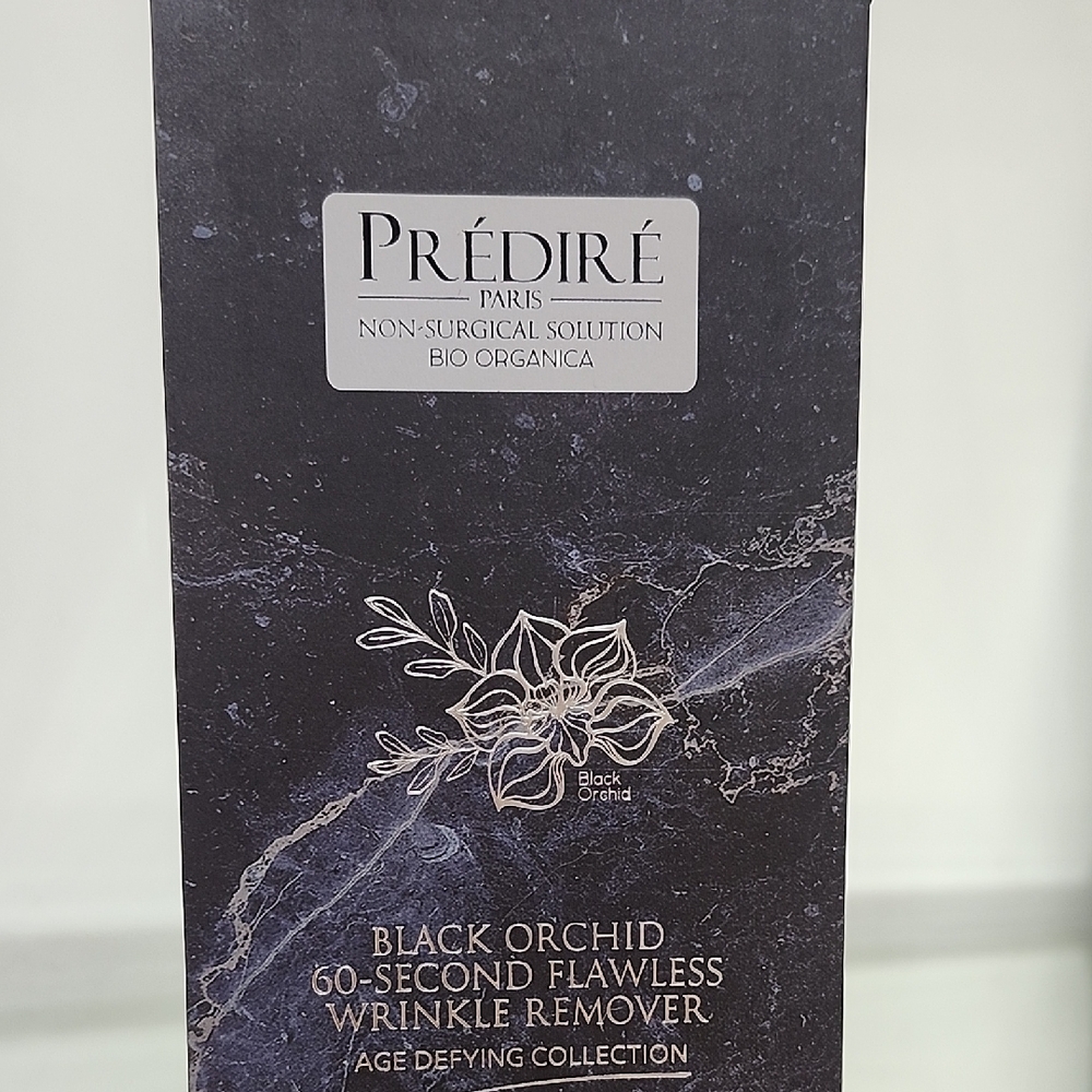 Prédiré Black Orchid Wrinkle Remover